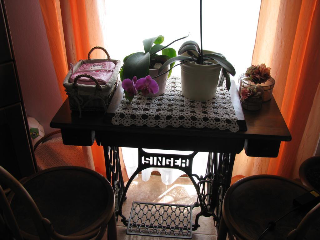 Apartment Megi Tribalj Rum bild